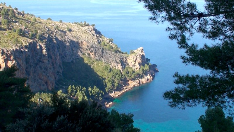 Still 107.jpg - Ca Costera